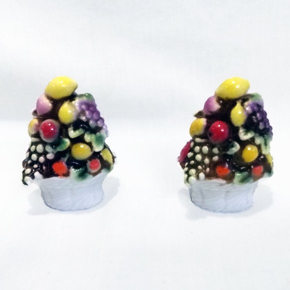 Vintage Pair Of Miniature-Maruri Masterpiece China Fruit Topiaries-Fruit Baskets - Picture 3 of 8